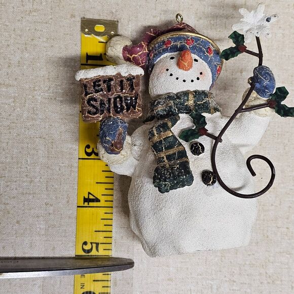 Snowman Pair Figurine Holiday Collection Lot of 2 Metal and Resin Mr & Mrs - Picture 8 of 12